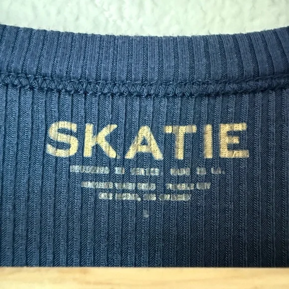 SKATIE Kyle Cardigan - Picture 2 of 3